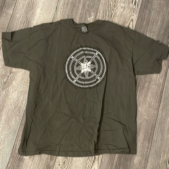 Men’s Grey T-shirt - Picture 1 of 3